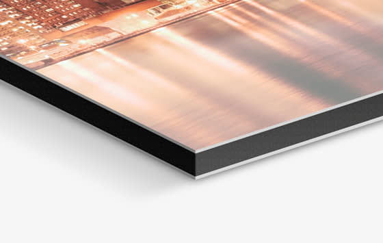 Stampa su alluminio dibond di foto con la tecnica digitale